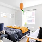 1 Bed Flat - Shoreditch