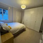 Hyde Park Great 1 Bedroom Flat
