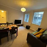 Hyde Park Great 1 Bedroom Flat