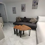 New Look Lux Studio In Central London