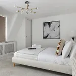 Serenity Escape - La Reserve Knightsbridge