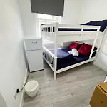 Willesden Green Budget Guesthouse