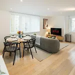 Shoreditch Apartments By Sleepy