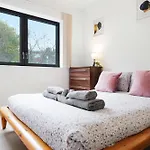 The Allcroft Apartment