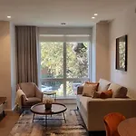 Five Star Luxury One Bed Apartment In Leafy West Hampstead
