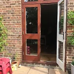 Spacious Stylish Family Flat Victoria Park With A Very Friendly Cat