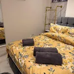 Luxury Studio In Victoria, 7 Minutes Walk To Victoria Station, Room 2