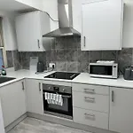 Central London 1 Bed Flat