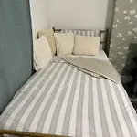 Private Stay In London Shepherds Bush
