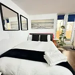 Cozy Modern Studio In The Heart Of London