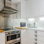Stunning Central 2Br Flat Btw Soho & Covent Garden