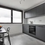 Lake View Hackney High End 3-Bedroom Flat