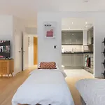 Luxury 2Bed 2Bath In Westminster 7Ppl