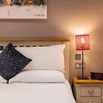 Barbican Serviced Apartments By Lovelystay