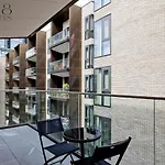 Luxury City Retreat - 1 Bed Fully Equipped