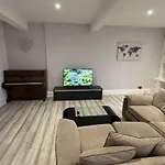 Luxury Apartments Wandsworth