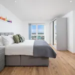 Exquisite 2Bed Apt With Parking Near 02 Arena