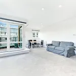 Immaculate 2-Bed House In Earls Court W14