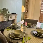 Cosy Central Apartment In Kings Cross St Pancras & Angel