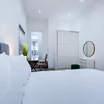 Hybrid Resi - Wandsworth Close To Clapham
