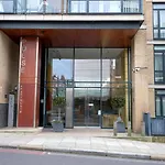 Blueground Finchley Rd Parking Concierge Lon-472