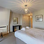 Regents Park Apartments