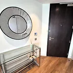Exclusive And Stylish 1Bed 1Bath Apartment