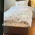 10A Saint Marys Road