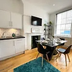 Victoria Maisonette Apartment