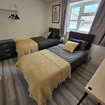 A Big House 5 Rooms Near Central London