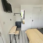 A Big House 5 Rooms Near Central London