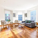 Holborn Modern Flat