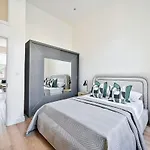 Knightsbridge Ground Floor Gem Next Hide Park