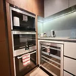Luxurious And Spacious Apartment Near Us Embassy