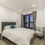 Canning Town Stratford Apartments