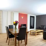 Park Lane City Apartments