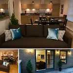 Royal Limehouse Apartment
