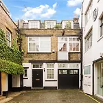 Oxford Circus Apartments