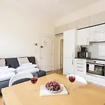 Russell Square Apartments