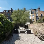 Kennington Road By Onefinestay