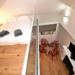Loft Piccadilly Circle Apartment