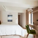 Sonder — Maddox Suites