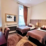 Rushmore Hotel