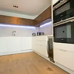 High-End Vauxhall Apartments