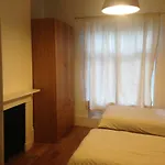 Arsenal 123 Close To Emirates Stadium Direct Eurostar Heathrow-3 Apartments Here