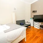 Private En-Suite Room @ Liverpool Street, Brick Ln