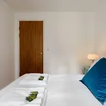 Westland Place Apartment