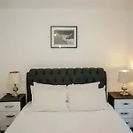 Executive 2 Bed Apartment