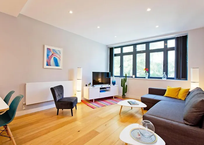 Highbury Holloway - Conveinent location