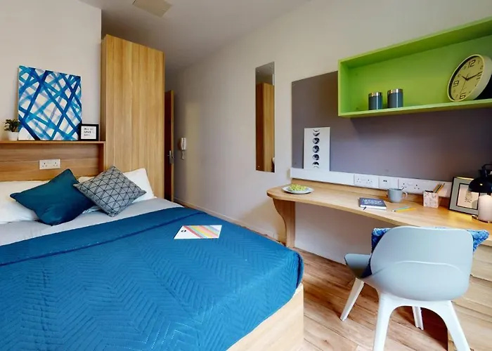 Private Bedrooms And Studios Minutes Away From Wembley Stadium At Sterling Court
